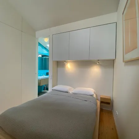 Koko Piano Building Apartment *